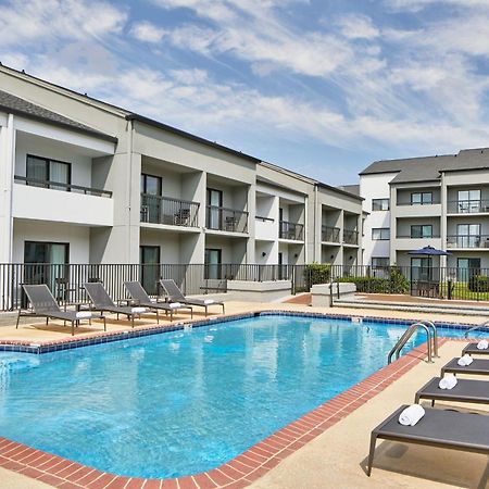 Готель Courtyard By Marriott Memphis Airport Екстер'єр фото